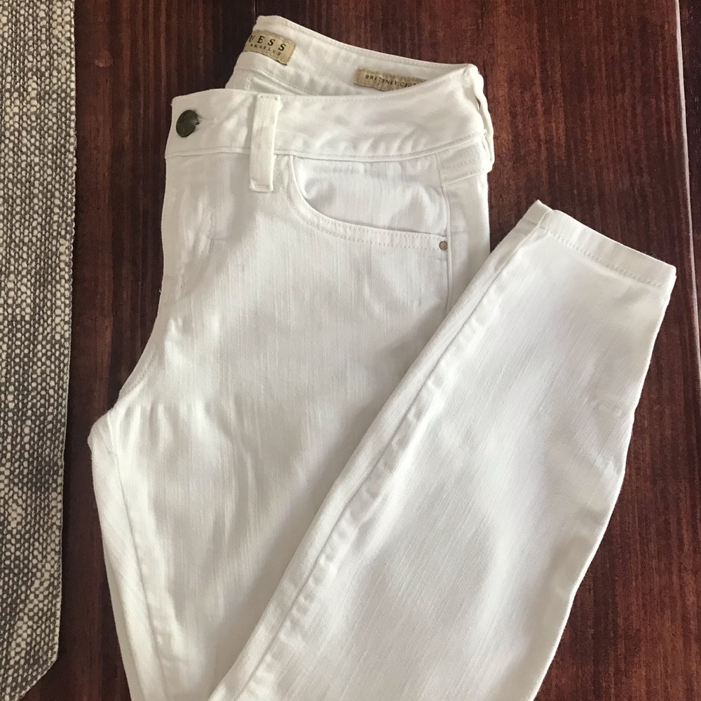Guess Brittany Cropped White Denim Jeans